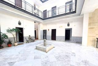 Etagenwohnung  Plateros