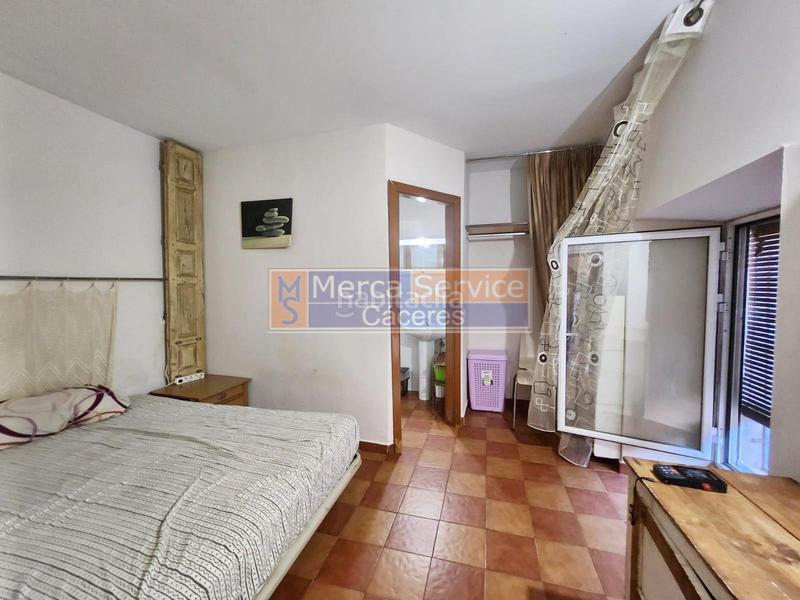 Foto e2aa5cb2-93e1-4d3e-90c3-9c2471a6f610. Lloguer apartament a Casco Antiguo Cáceres