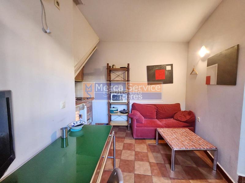 Foto f205f788-e4ef-48fa-87e5-cdb23176c270. Lloguer apartament a Casco Antiguo Cáceres