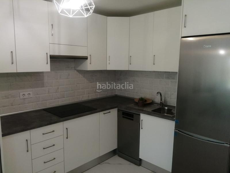 Foto 277b08ad-21af-4d6a-b306-87c8ad9c579a. Apartament amb piscina a Los Cristianos Arona