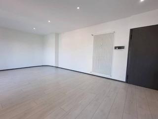 Flat  Emita del cristo