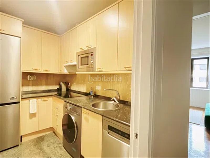 Foto e153f7be-05ae-4321-95e6-b3b4a793edb9. Piso en Área Romántica Donostia - San Sebastián