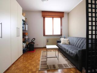 Appartement  Castelar