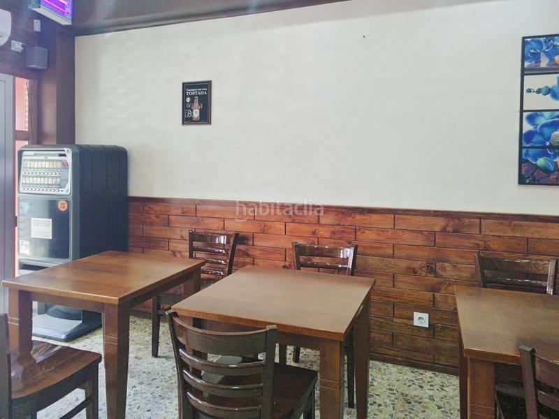 Foto 56670102-3ec0-4060-9ade-0288935a2341. Geschäftsraum in Centre Salt