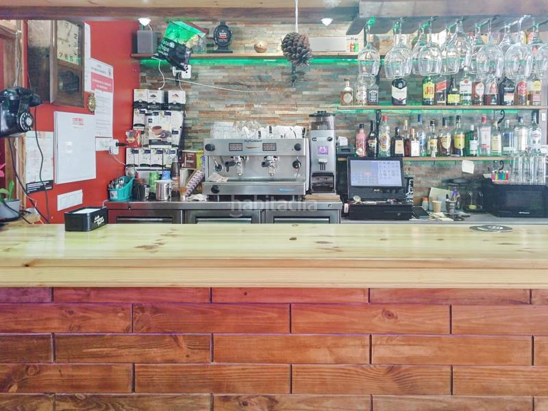 Foto 9d018dfd-8f19-4448-a9f1-fea19fcd946b. Local comercial a Centre Salt