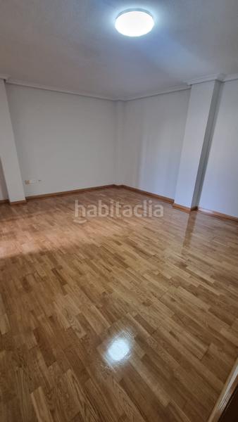 Foto b7b5a48d-1803-4d4f-8830-b6d7cc6a5e38. Rent flat with heating in Centro - Plaza Mayor Ciudad Real