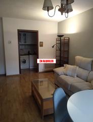 Etagenwohnung in Paseo Carlos eraña