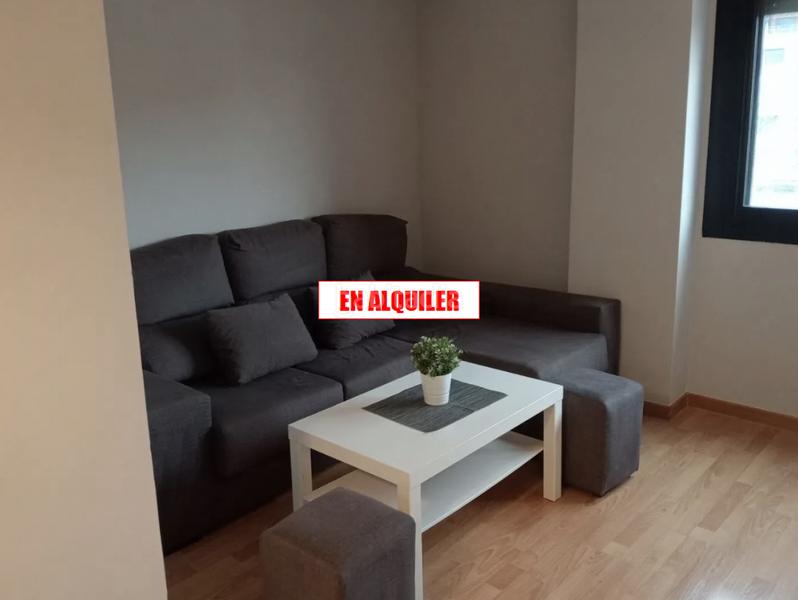 Foto 046a082f-2483-4e56-ad9e-786344ae69b0. Location appartement avec piscine dans Nuevo Hospital Ciudad Real