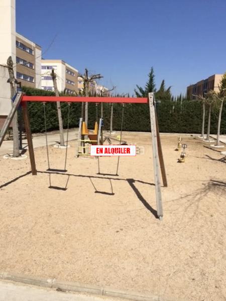 Foto aafca41a-f4f2-45b4-9b7b-7f23e46a8928. Location appartement avec parking piscine dans Santa María - Pío XII Ciudad Real