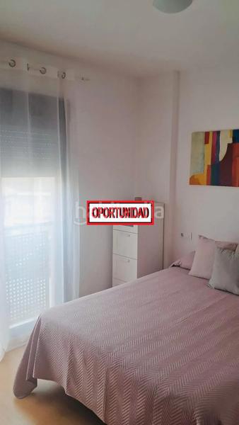 Foto be64962e-6c9c-4f20-abd4-7d3caee773b5. Etagenwohnung in Torrefiel Valencia