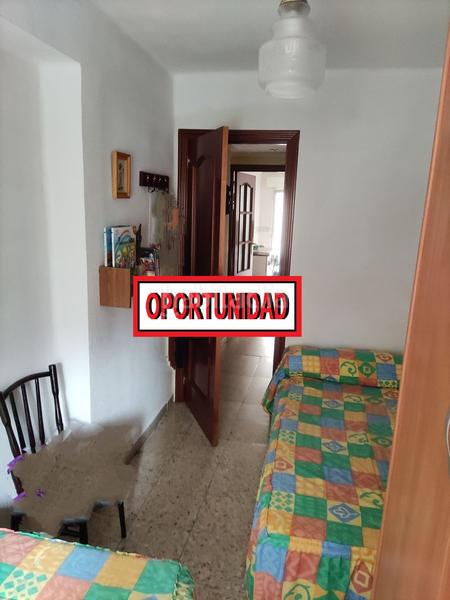 Foto 072cacd4-fb40-4743-9536-e17d6a10c532. Etagenwohnung in Torrefiel Valencia