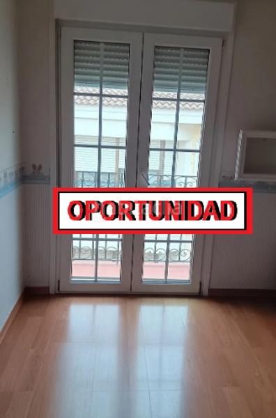 Foto 895fd71b-63b2-4f52-8ea7-990a132ebaf1. Appartamento in Torrefiel Valencia