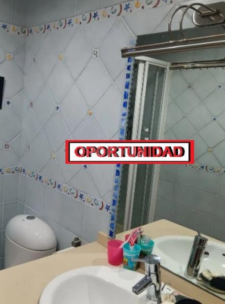 Foto 1d58cba8-2a7c-4b6d-8e03-8a4f1f66d9d6. Flat in Torrefiel Valencia