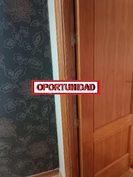 Foto c70bf4a4-5248-4634-88b0-d56080e381ac. Flat in Torrefiel Valencia