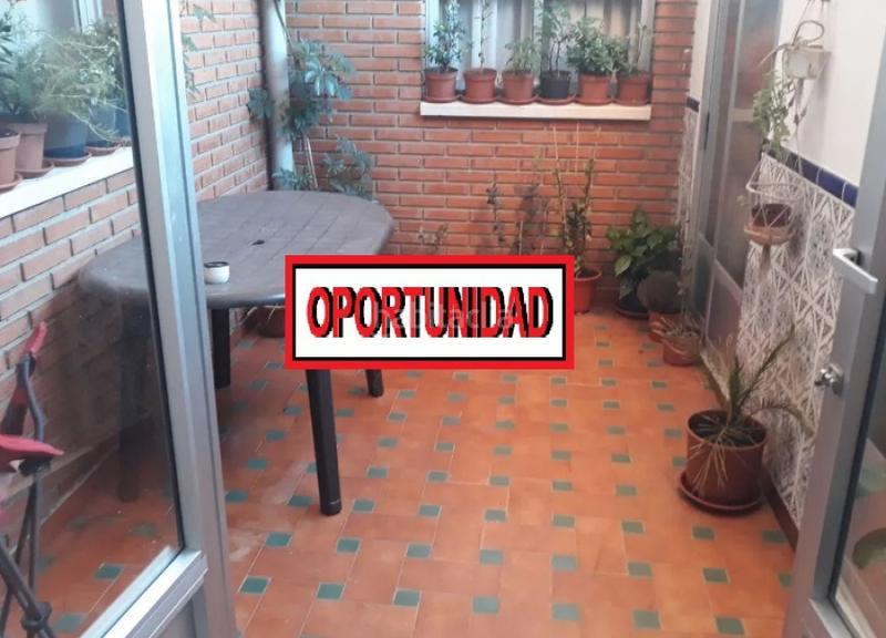 Foto fdf7eacb-4ee5-4a2b-bfbd-721df73550fd. Flat in Marxalenes Valencia