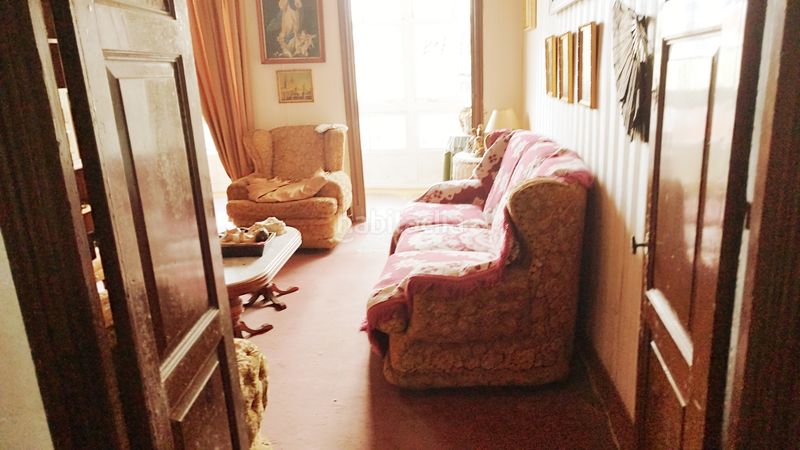 Foto 159c509e-01d0-4b88-89a0-211acc0fd7ae. Edifici a Casco Histórico Santiago de Compostela