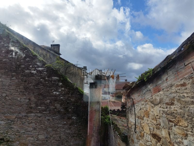 Foto 50f38666-02b6-443a-876a-1d1d1287c304. Edifici a Casco Histórico Santiago de Compostela