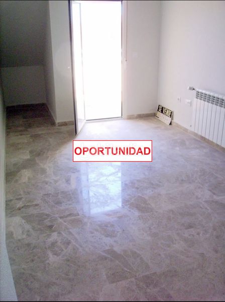 Foto 70cb762b-6204-48a3-8f54-29d0434e619e. Dúplex a Larache Ciudad Real