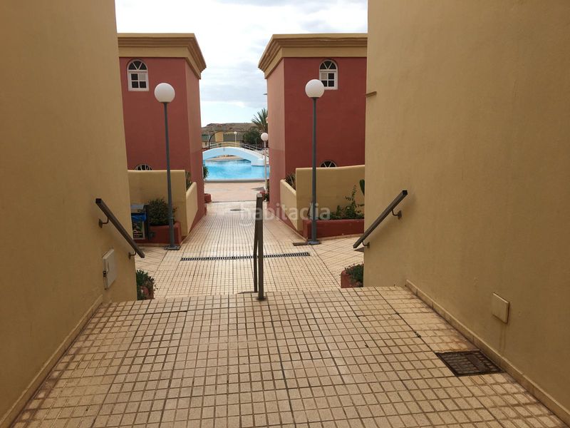 Foto e8a0b384-7b26-46e0-ad2b-dfa002e6e2fc. Apartament amb piscina a Torviscas Centro y Alto Adeje