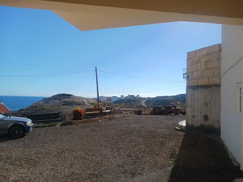 Foto f545d63e-7b65-4954-87f5-753cf8788cad. Xalet amb aparcament a Arico