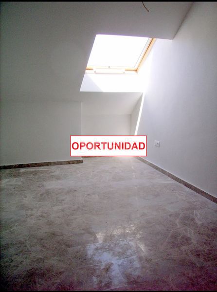 Foto dd094de3-137b-4f05-9ab5-ba52517b8cb1. Dúplex a Larache Ciudad Real