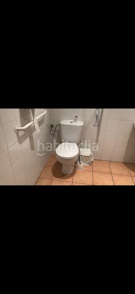 Foto b9843ca0-f31b-48b6-a887-27d53023410e. Local comercial amb calefacció a La Bordeta Lleida