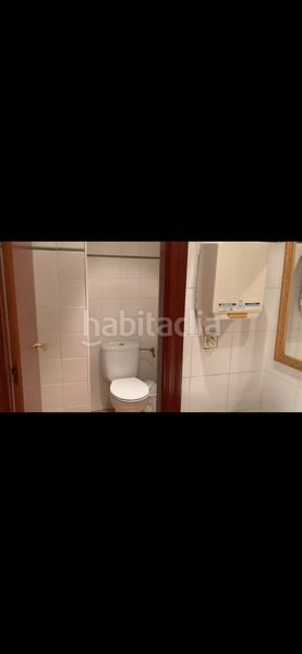 Foto deab9570-efd8-43fa-b9e5-8e2f9acfbd0e. Local comercial amb calefacció a La Bordeta Lleida