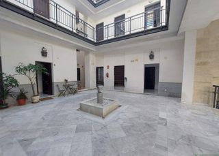 Etagenwohnung  Plateros