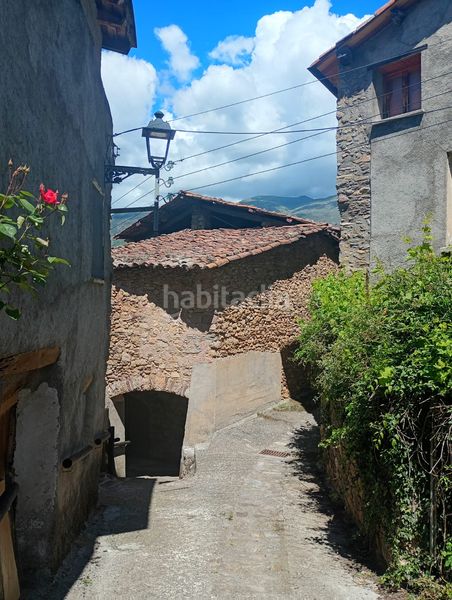 Foto 29e4a01b-3ac5-4771-8542-3f5de86cead0. Casa en Sort