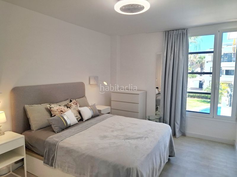 Foto 132d0225-b3c9-491a-b09d-e30365bb2131. Apartament amb aparcament piscina a Playa de las Américas Arona