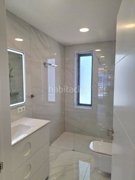 Foto 6c2eedb3-63b5-4a13-8144-ce0817366481. Apartament amb aparcament piscina a Playa de las Américas Arona