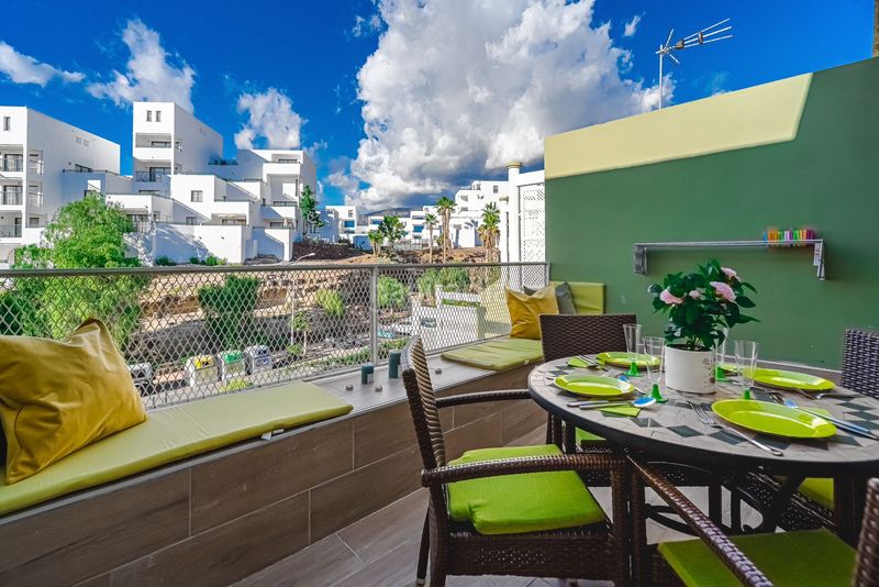 Foto 5a2f8883-a4cc-4aae-a3bc-50b06eda4bec. Apartament amb piscina a Torviscas Bajo Adeje