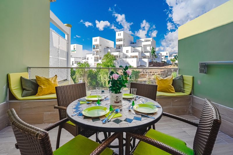 Foto ba95f064-d1c3-4bfe-b9f5-6fa6d71d7489. Apartament amb piscina a Torviscas Bajo Adeje