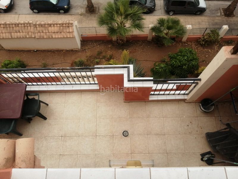 Foto 0f2c0866-eafb-479b-964b-14f7f6c5faa1. Dúplex amb piscina a Los Cristianos Arona