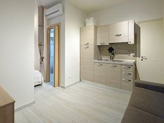 Flat  Taraje