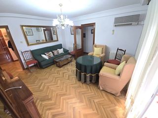 Miete Etagenwohnung  Hispanidad