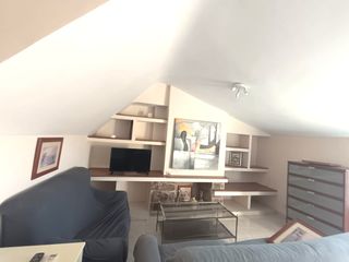 Miete Etagenwohnung  Hernan cortes