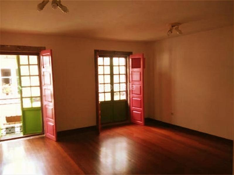 Foto 3736dd69-30e2-4b57-b45a-5323c31dbc4c. Chalet dans Campus Norte - San Caetano Santiago de Compostela