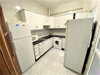 Miete Etagenwohnung  Reyes huertas