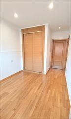 Rent Flat  Madamme curie