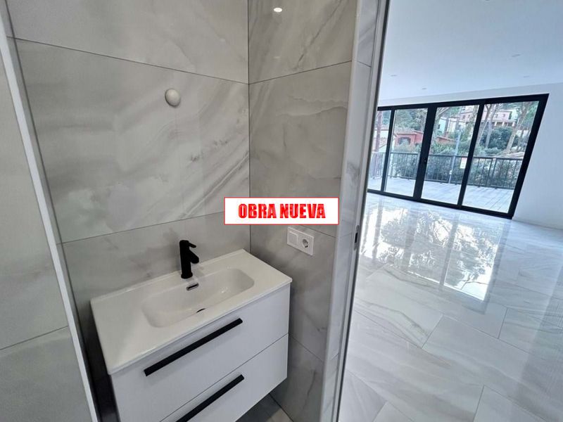 Foto 0eb63d2e-3944-4031-b608-f4b1a7321cf5. Xalet amb calefacció aparcament a residencial Begur-esclanyà Begur