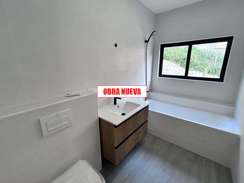 Foto f65e8518-a30f-4705-9a5e-69863f961b05. Xalet amb calefacció aparcament a residencial Begur-esclanyà Begur