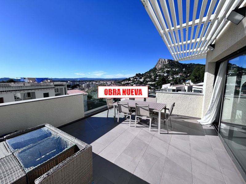 Foto ce7d3e81-430a-4b2f-9cb0-ae1b30b5a48d. Xalet amb calefacció aparcament piscina a l´Estartit poble Estartit
