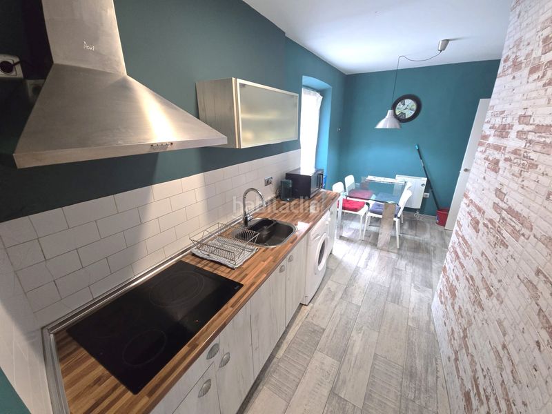 Foto b5e5386a-6663-43a8-87d0-88468da4bb2c. Alquiler apartamento en Casco Antiguo Cáceres