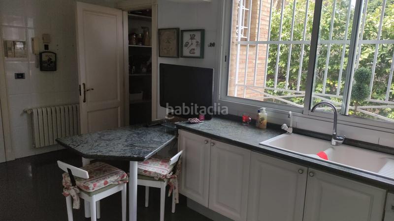 Foto 1c6b0991-db58-4717-9b86-370b54e98316. Chalet mit heizung parking pool in Casas Verdes - Ermita Godella