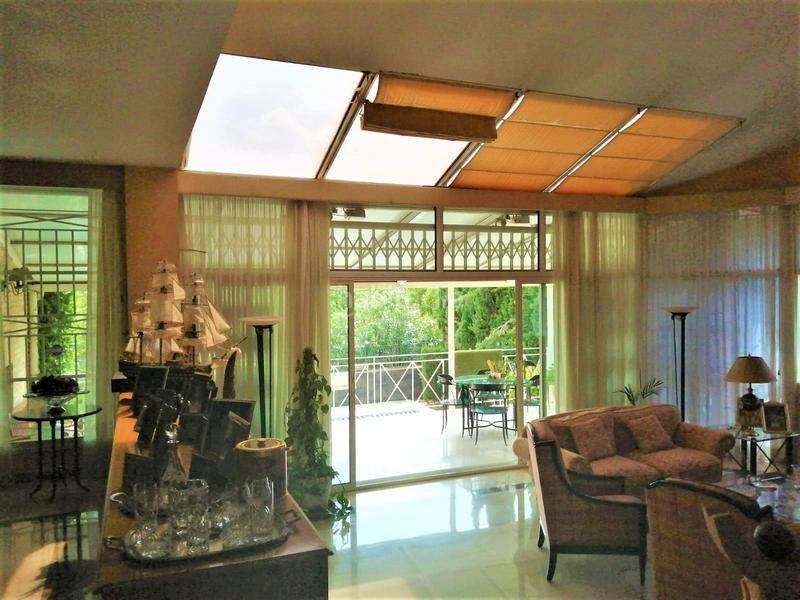 Foto 2e80cc64-4479-4628-9ece-37a08438452c. Chalet mit heizung parking pool in Casas Verdes - Ermita Godella