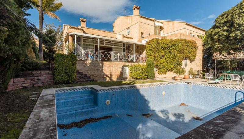 Foto 332dec3a-c4b8-4c80-90c3-6c940c590846. Chalet with heating parking pool in Casas Verdes - Ermita Godella