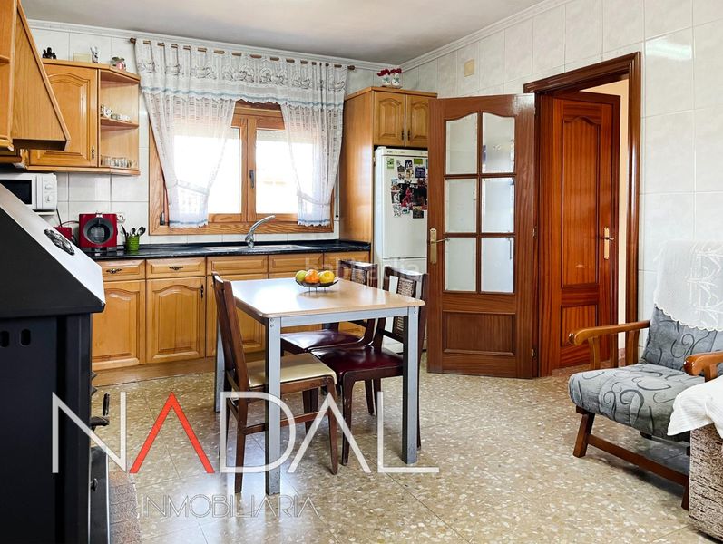 Foto 06d7d179-4bb9-4d7a-8d4f-ec8689fc46e9. Casa amb aparcament a Castellbisbal