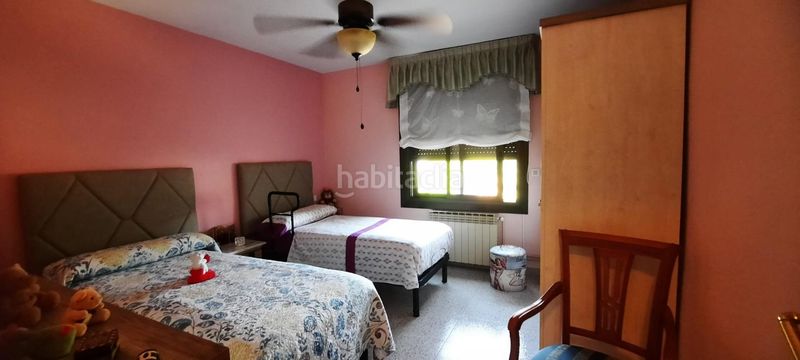 Foto 2130fe21-e593-49a1-8035-af5e78832791. Casa amb aparcament a Castellbisbal
