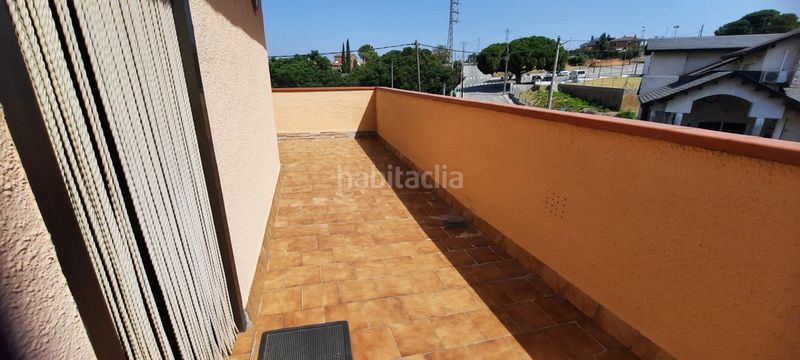Foto c41d291b-ef6a-445d-aa0b-5b0cc682bd77. Casa amb aparcament a Castellbisbal